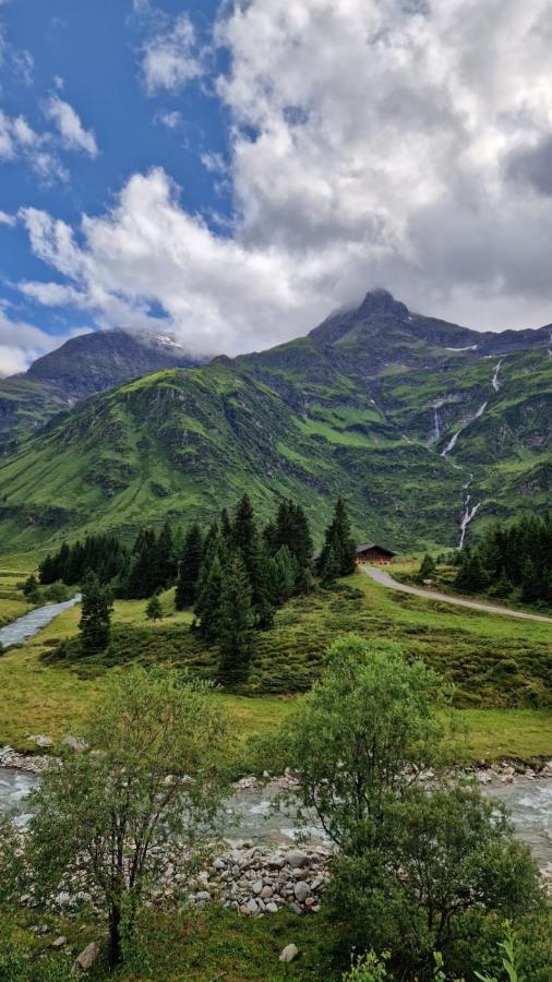 Haus Nani Lägenhet Bad Gastein Exteriör bild